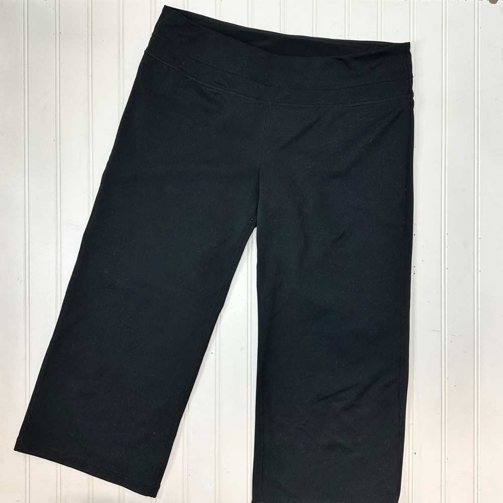 Zella black wide leg crop yoga pants 12